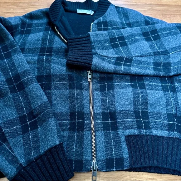 Like New Vince Plaid Bomber Jacket Women’s Black & Gray - Picture 3 of 9